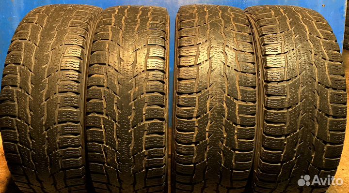 Nokian Tyres Hakkapeliitta CR3 235/65 R16C