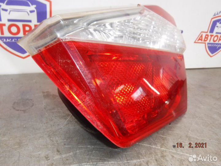 Фонарь задний правый Toyota Camry 50 2AR 2013