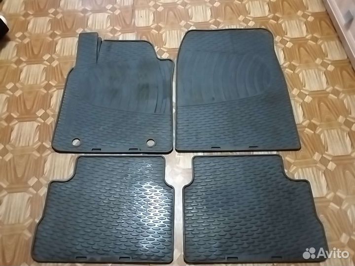 Автомобильные коврики резиновые Опель