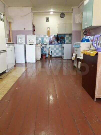 Комната 13 м² в 4-к., 5/5 эт.