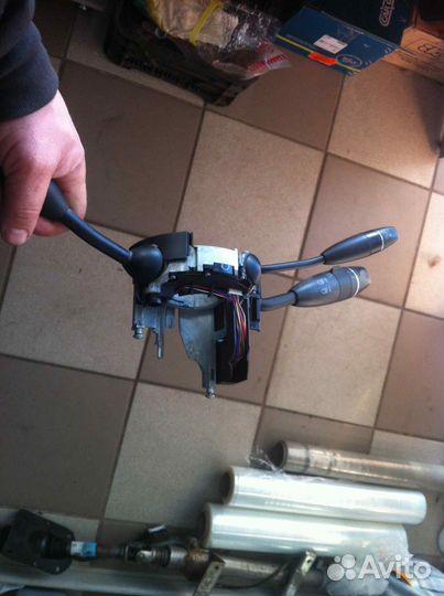 Переключатель подрулевой (стрекоза) mercedes-benz