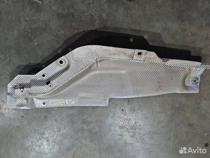 Теплоизоляция передняя правая Bmw X1 E84 N52B30AF