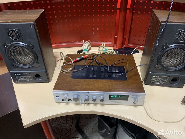 Комплект Radiotehnika усилитель и колонки