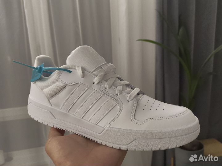 Кроссовки adidas BB performance