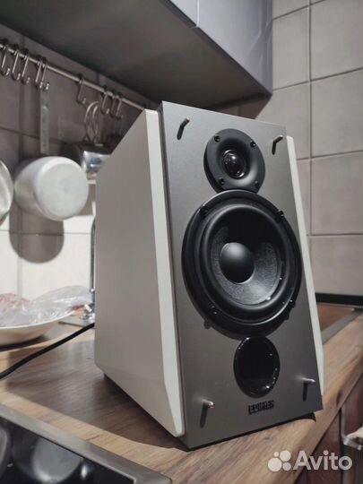 Колонки 2.0 Edifier R1700BT white