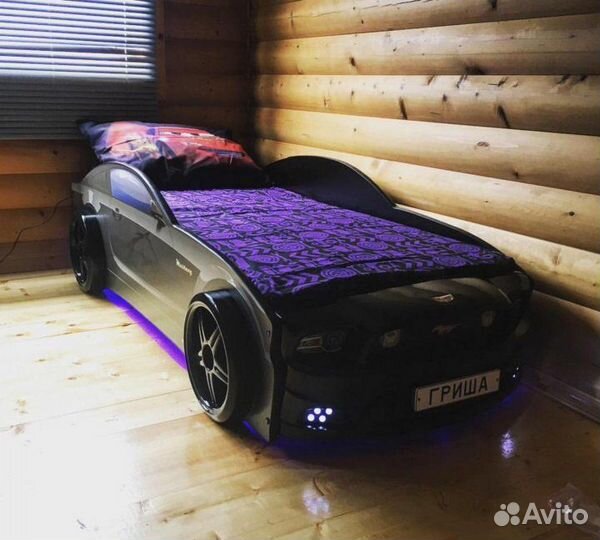 Кровать машина