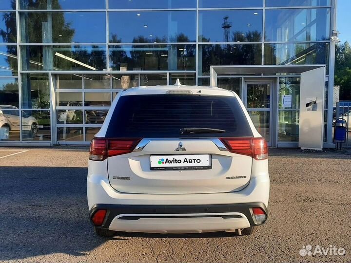 Mitsubishi Outlander 2.0 CVT, 2019, 95 501 км