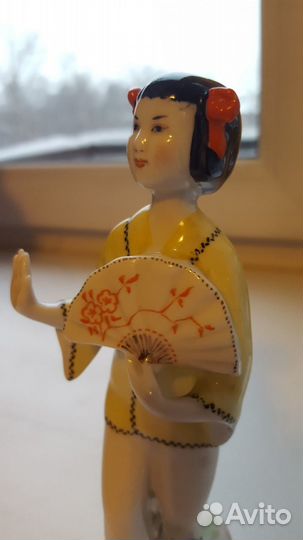 Китаянка с веером. лфз
