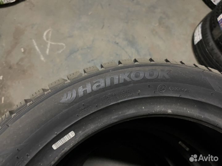 Hankook Winter I'Pike RS2 W429 215/50 R17 95T