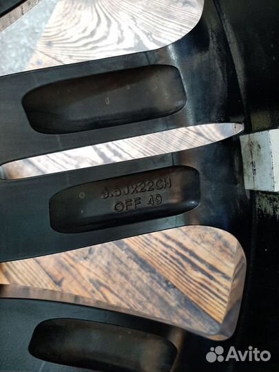 Комплект оригинальных колес R22 для Renge Rover