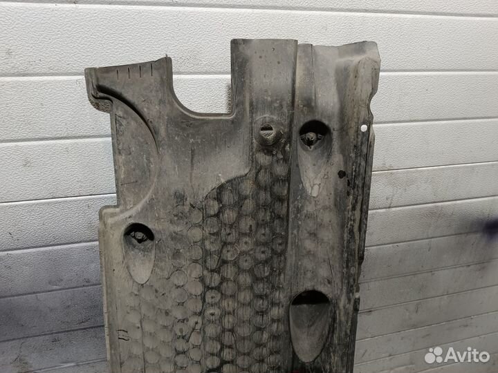 Правая защита днища для Volkswagen Tiguan 1 NF