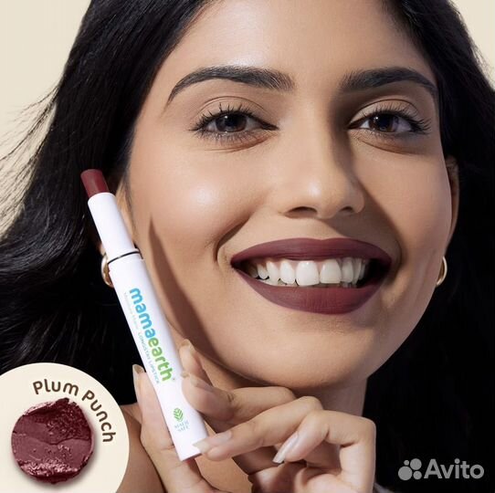 Стойкая матовая помада Mamaearth 02 Plum Punch