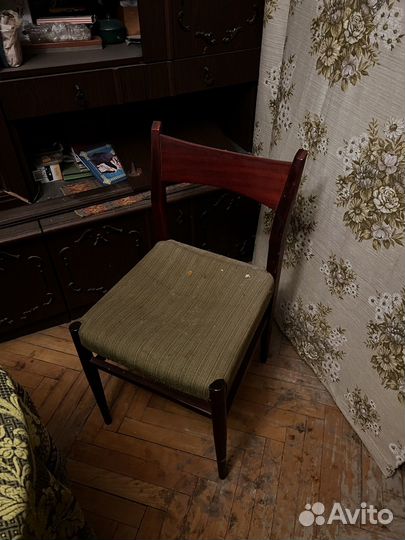 Стулья комплект бу