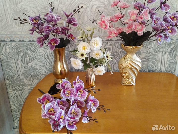 Вазы и фужеры