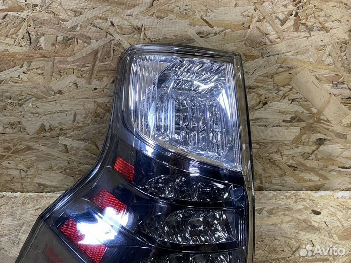 Фонарь задний левый Lexus GX II