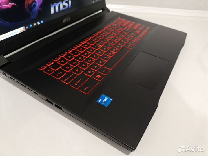 MSI katana GF76 RTX3050, I5-11400H, RAM16Gb