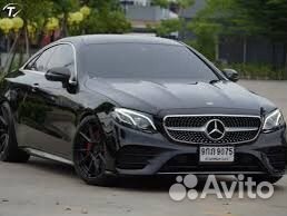 Разбираю Mercedes E class W238 черный 3.5 CDI