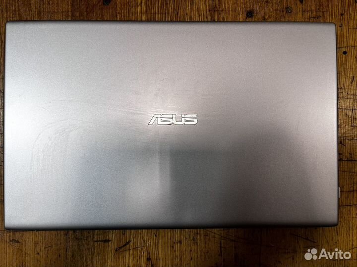 Asus Vivi Book 17