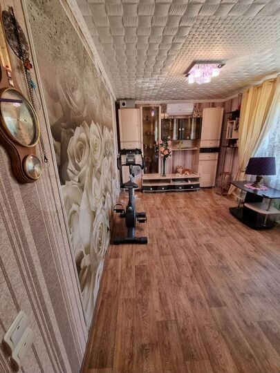 2-к. квартира, 40 м², 2/2 эт.