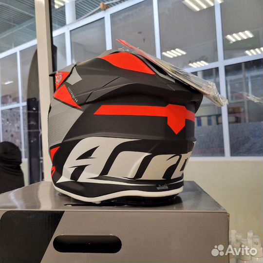 Шлем Airoh Strycker, серо-оранжевый