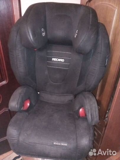 Автомобильное кресло Recaro