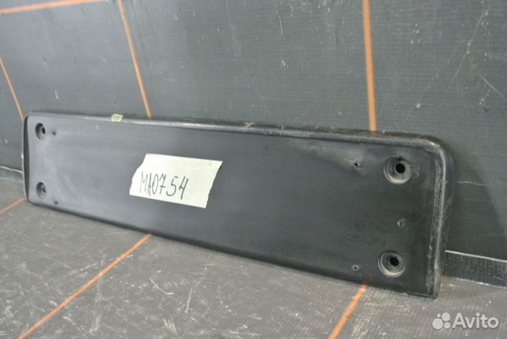 Площадка номерного знака- Volkswagen Passat B7