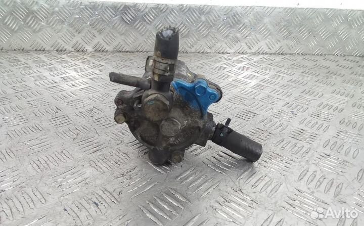 Насос вакуумный Toyota RAV4