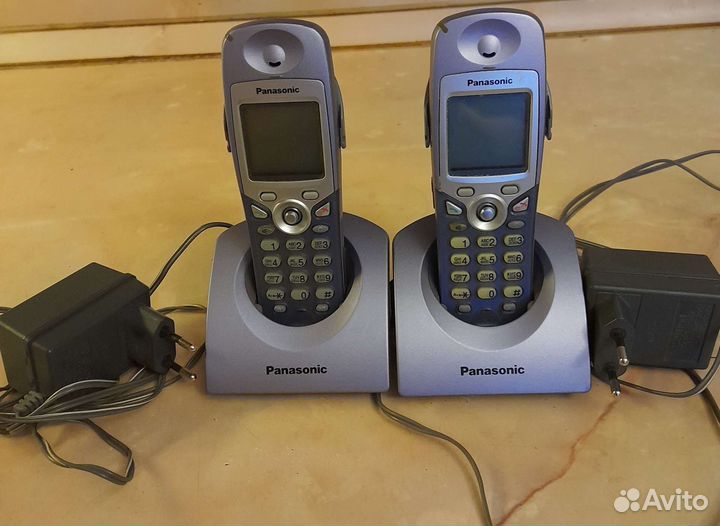 Panasonik KX-ts2362ruw.Радиотел KX-tcd510ruv