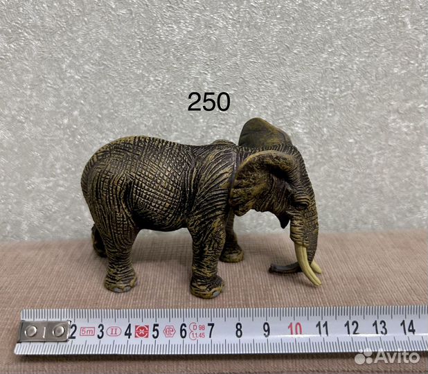 Реалистичные фигурки животных Mojo