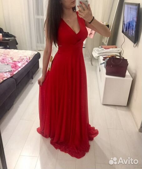 Платье вечернее