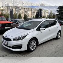 Kia Ceed 1.6 AT, 2018, 65 000 км, с пробегом, цена 1 585 000 руб.