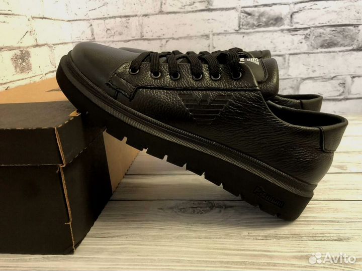 Кроссовки Armani