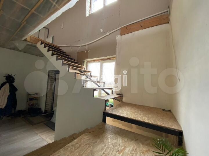 Дом 293,5 м² на участке 14 сот.