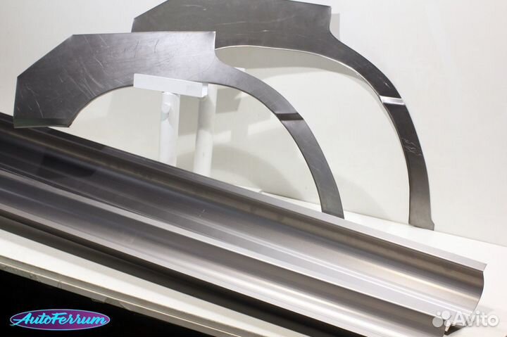 Subaru Forester 1 SF ремкомплект порогов и арок