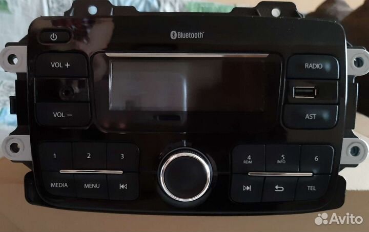 Автомагнитола Renault