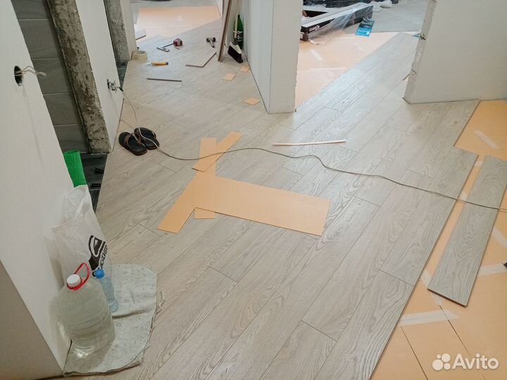 Укладка ламината, Поклейка обоев, Настил линолеума