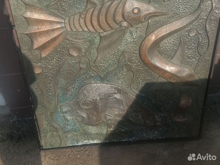 Предмет интерьера из чеканки