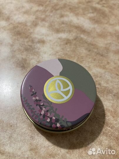 Твердые духи Ив Роше