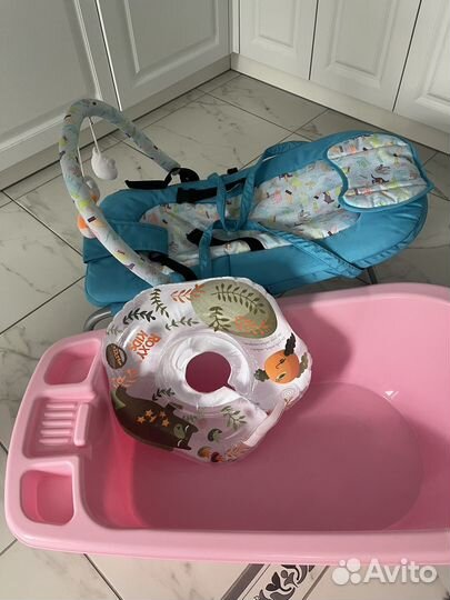 Шезлонг переноска, ванночка, круг для плавания