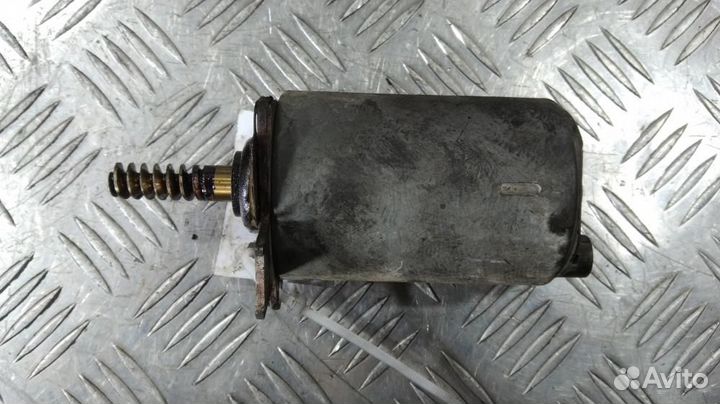 Моторчик для Peugeot-Citroen C4 Picasso 1