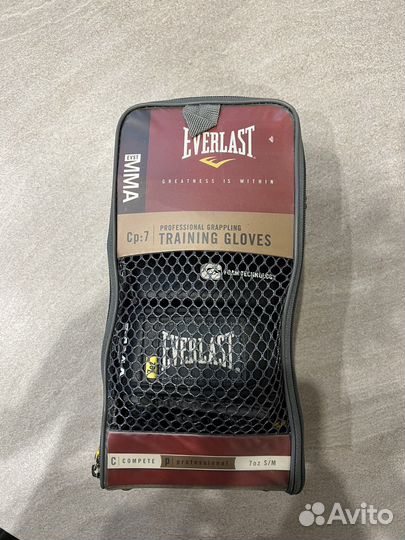 Перчатки everlast MMA