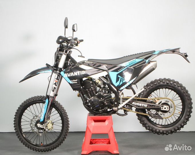 Мотоцикл Avantis Enduro 250 Инжектор exclusive