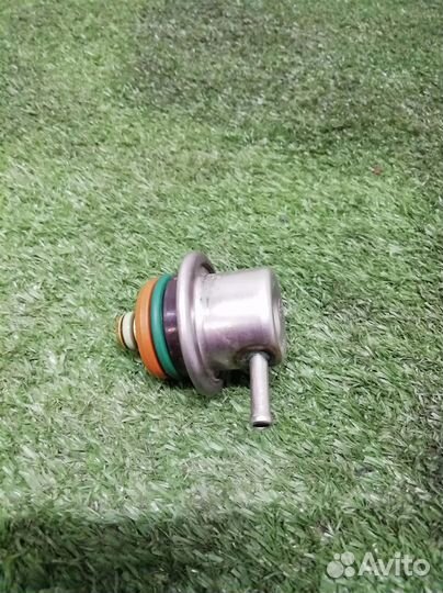 Регулятор давления топлива Audi A8 D3 4E 2004-2