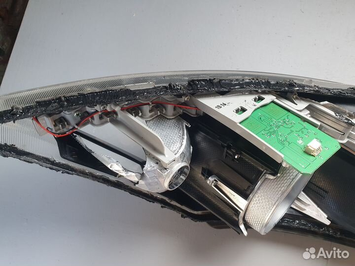 Левая фара Kia Sportage 3 поколение (2010 – 2014)