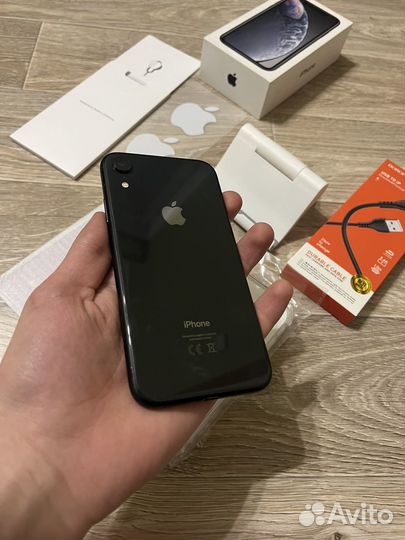 iPhone Xr, 64 ГБ