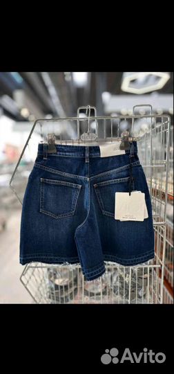 Джинсовые шорты