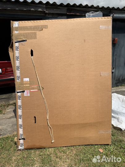 Лобовое стекло Mitsubishi Grandis