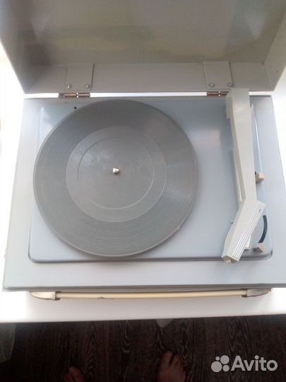 Проигрыватель винила СССР-концертный