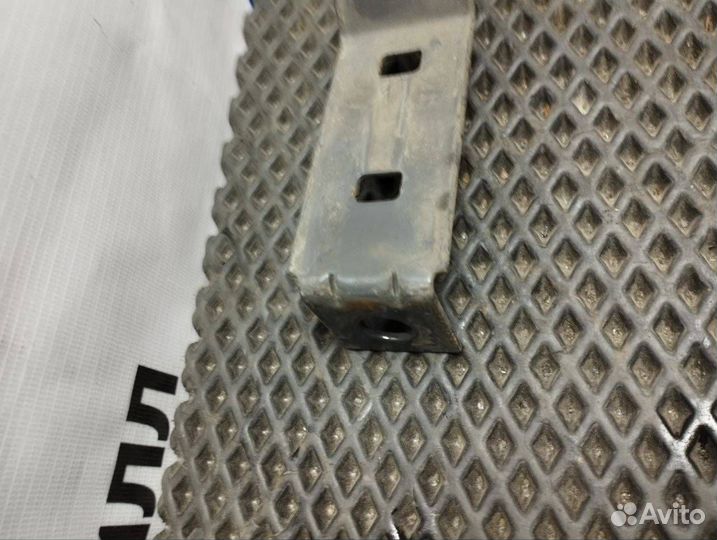 Кронштейн (крепление) Volvo FH4 21873002