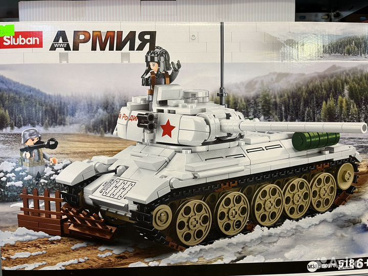 Конструктор Танк Т34/85 M38 518 деталей